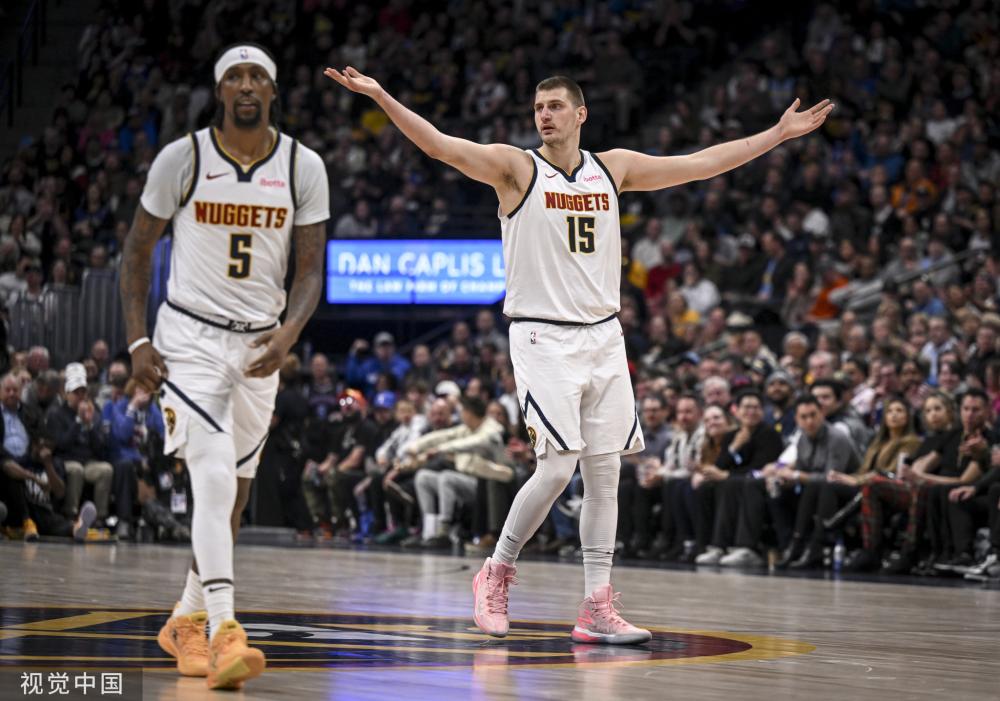 攻使他成为 攻使他成为